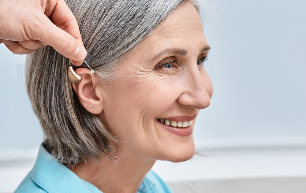The Connection Between Hearing Aids, Brain Stimulation, and Cognition